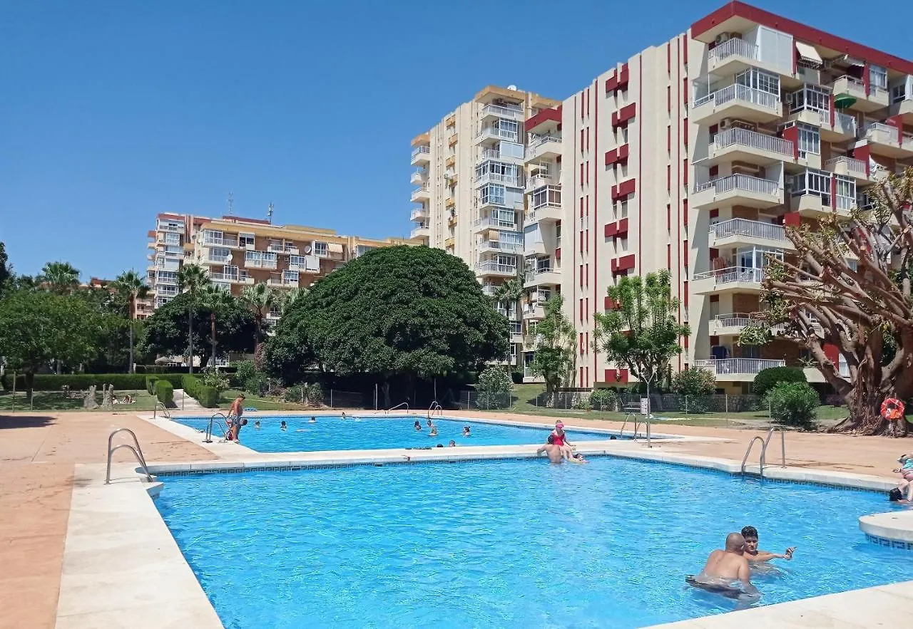 Iris Summer Beach Benalmadena 0*,