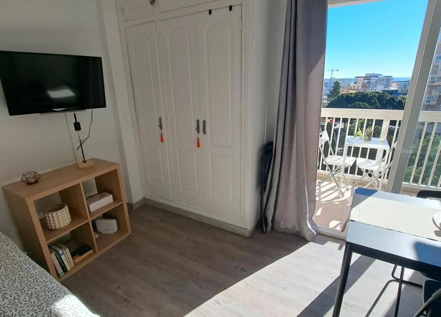 Apartment Iris Summer Beach Benalmadena Spain